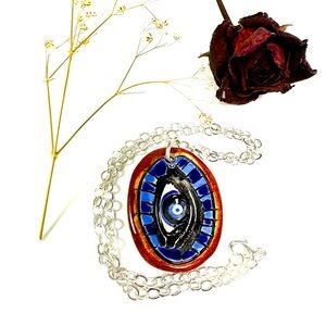 Surly-Ramics Side Eye Evil Eye Ceramic Pendant Necklace with Silver Chain New